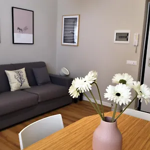  Apartment Reale Orleans Italy